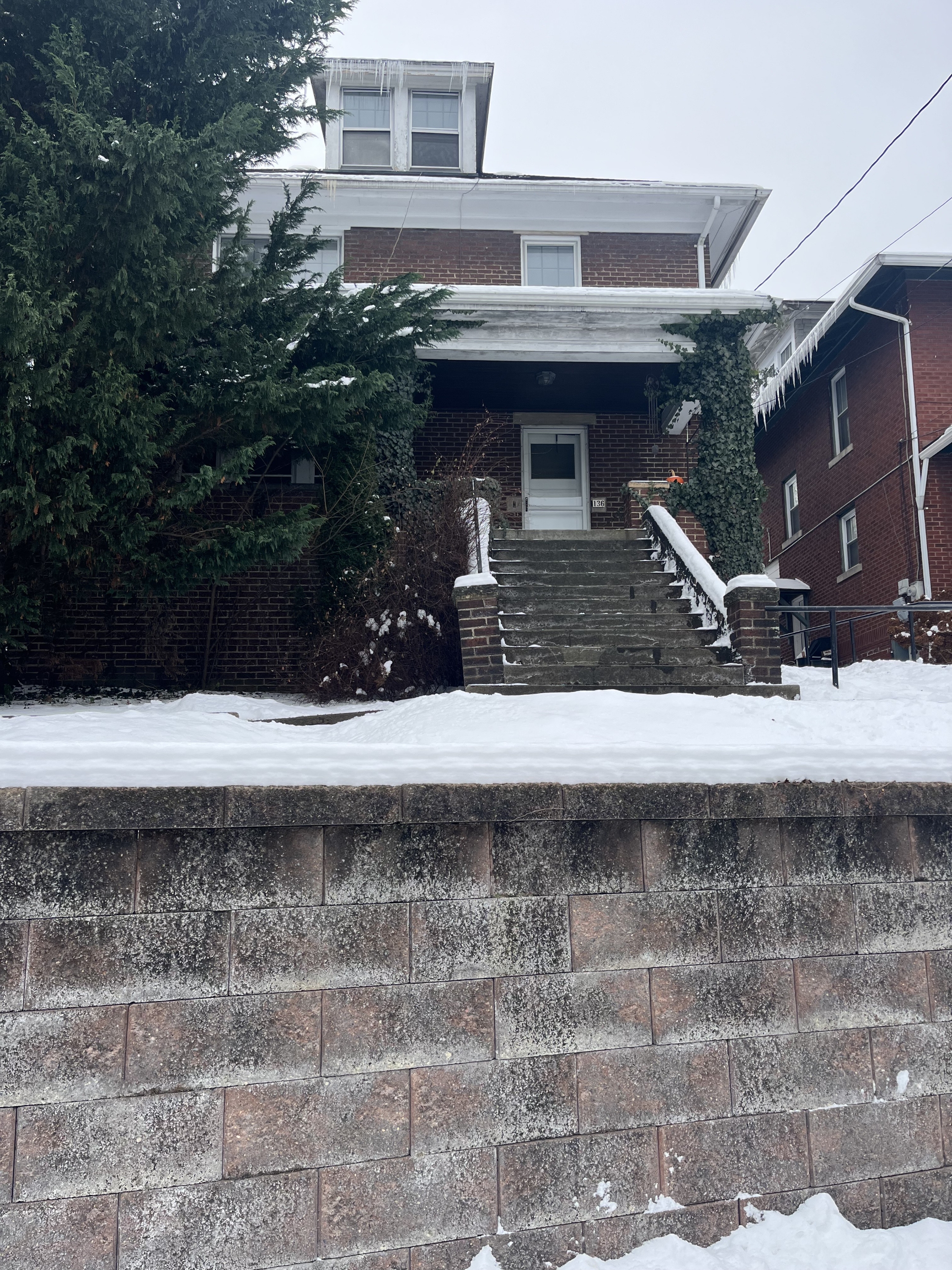 136 Westminster Avenue - 2