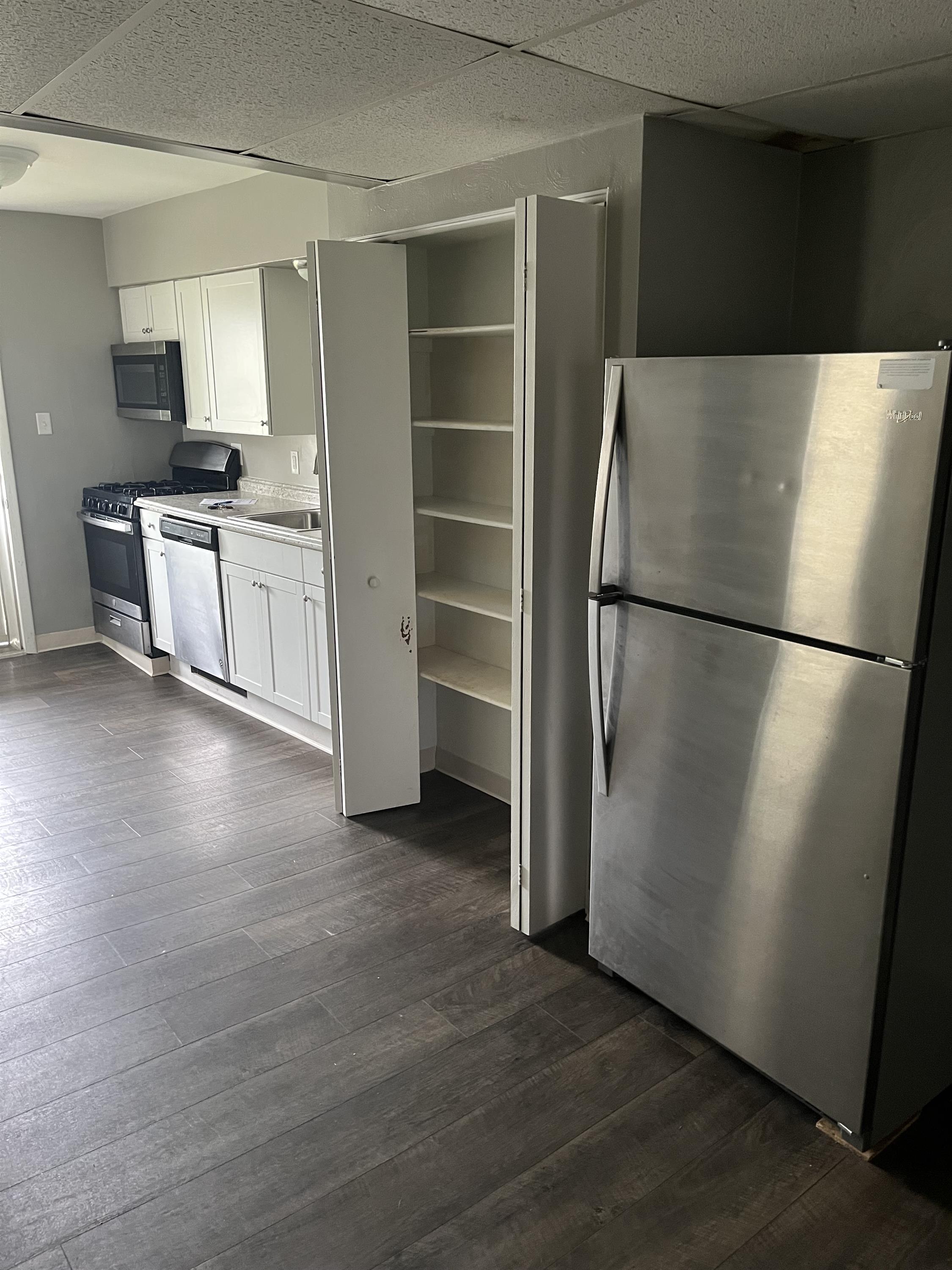 20 East 1st Avenue