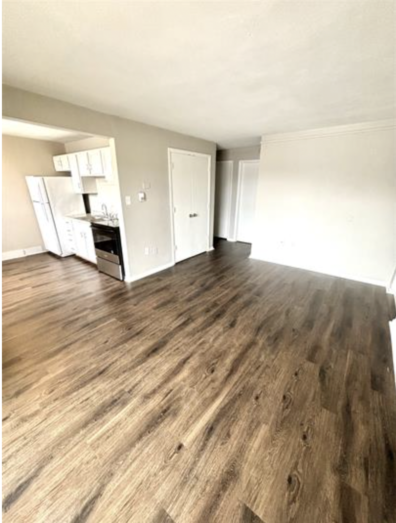 306 Harvey Avenue - 5