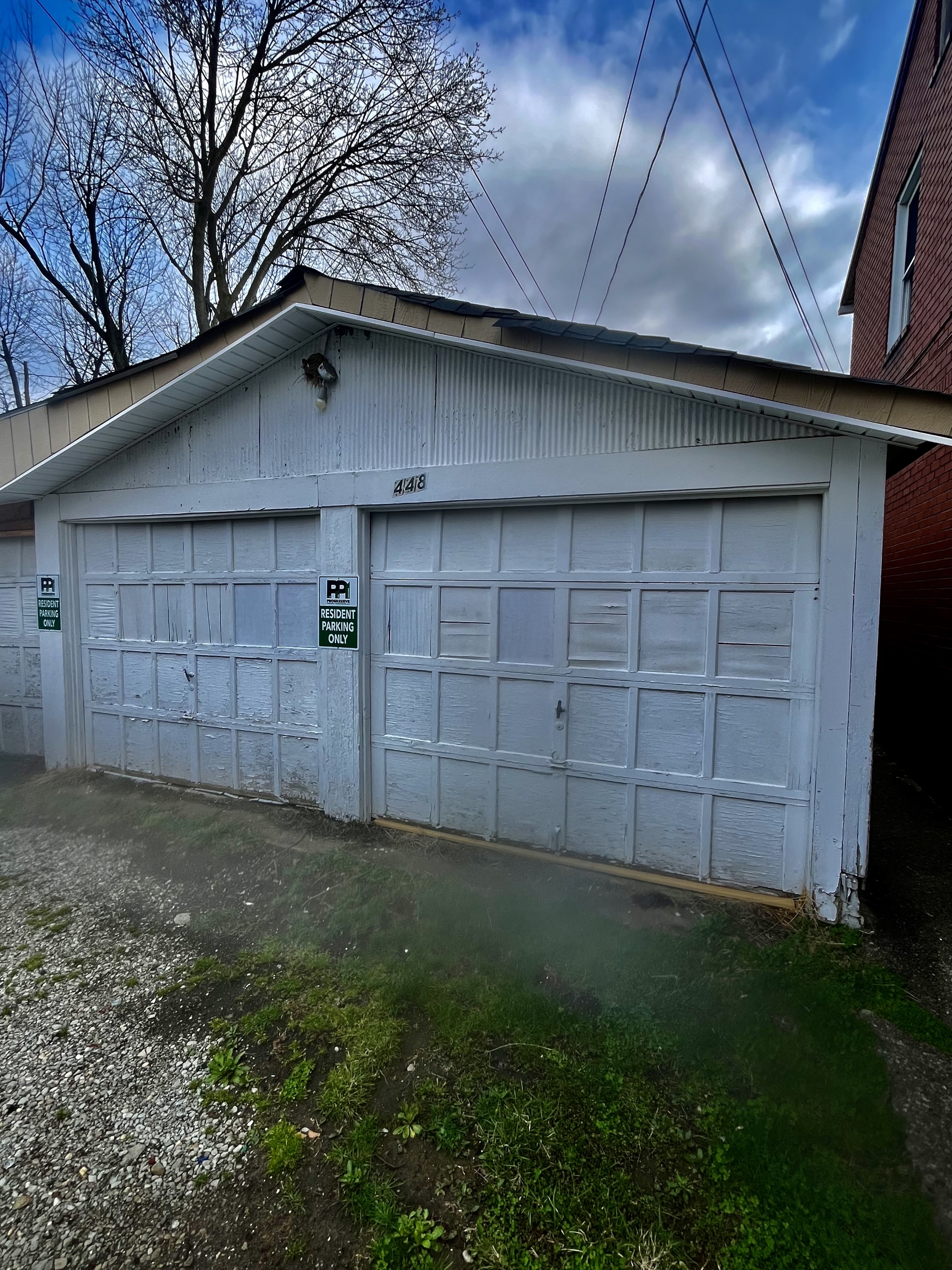 448 Locust Street - Garage