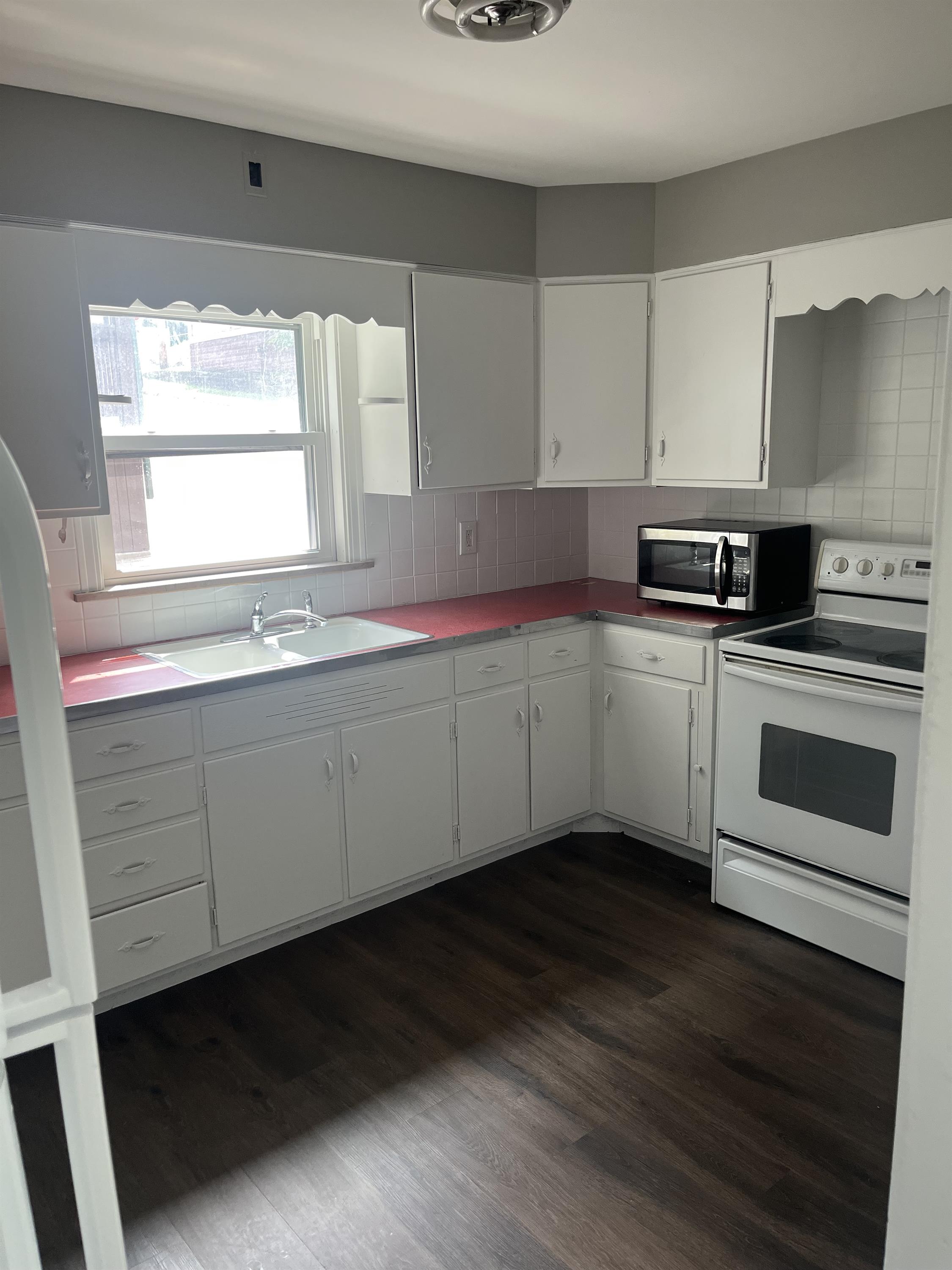 433 Harrison Avenue - 1