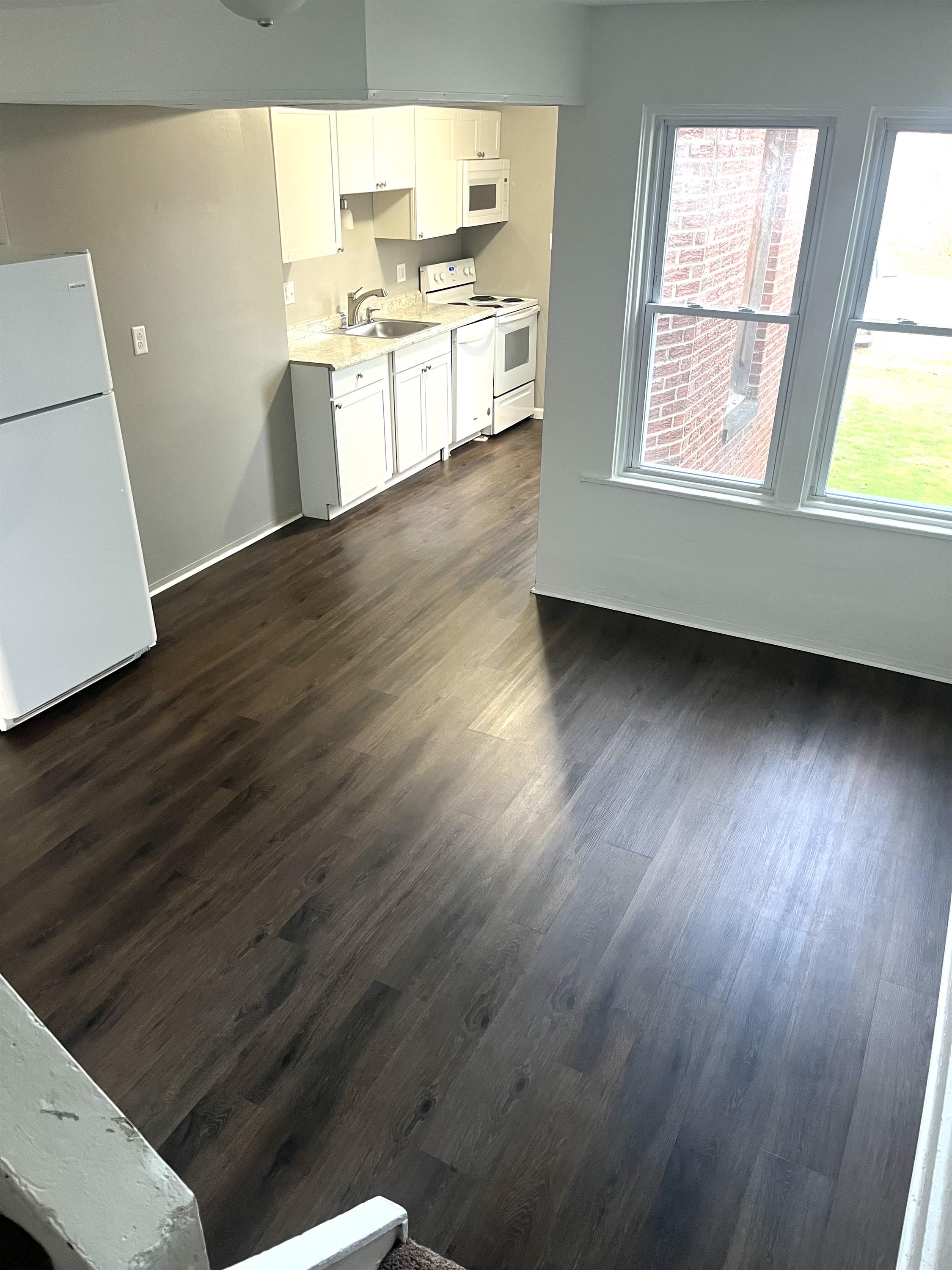 14 East 1st Avenue